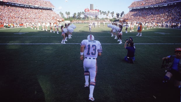 dan-marino-dolphins-960.jpg